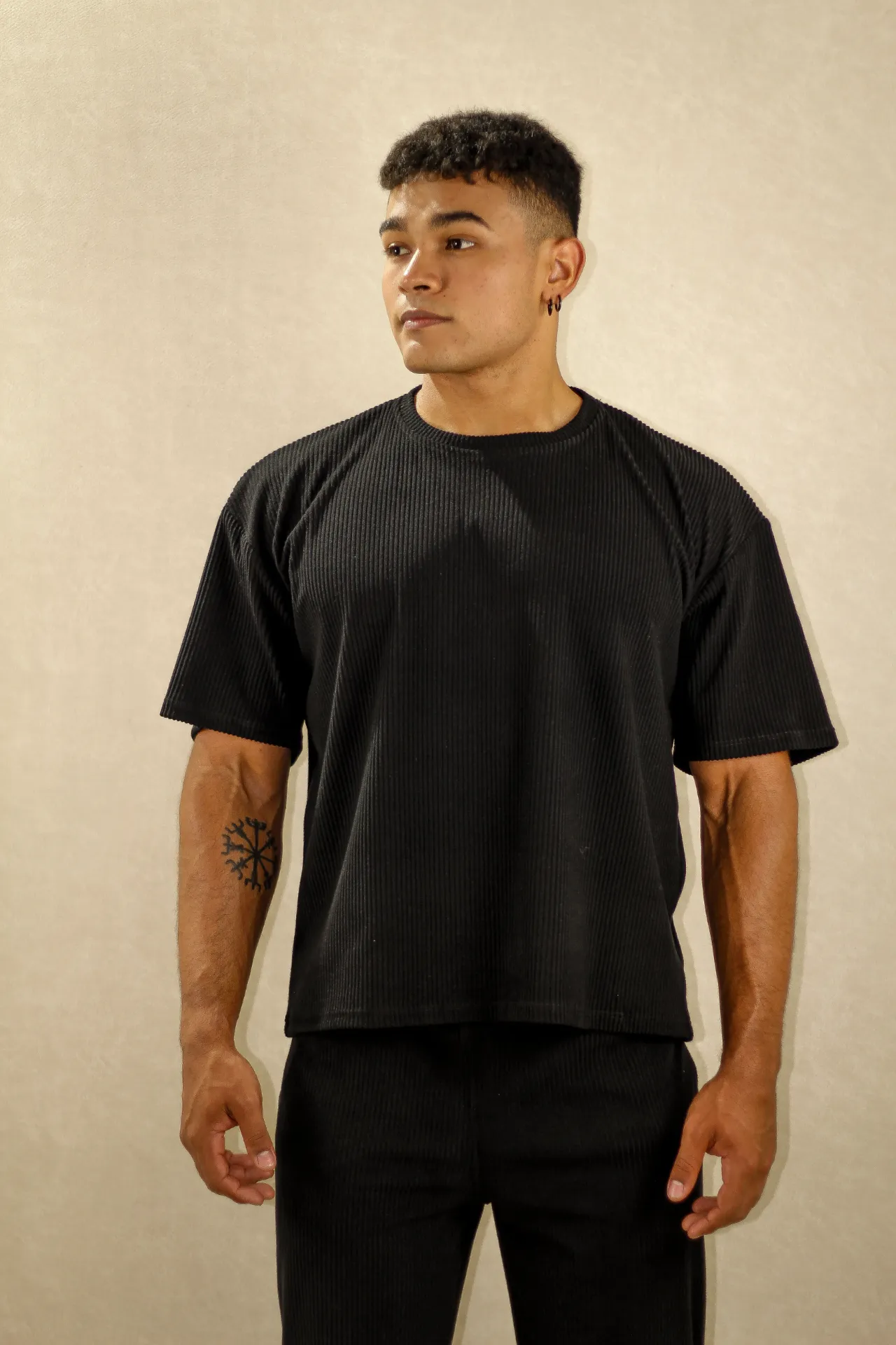 Camiseta oversized cubel (Negro, S)